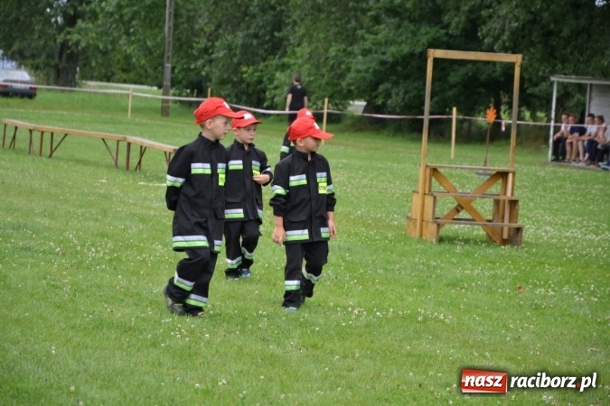 Zdjęcie w galerii na portalu naszraciborz.pl: Zawody sikawek konnych w Bieńkowicach. Złoto dla gospodarzy, Przewozu i Zabełkowa wiadomości z regionu