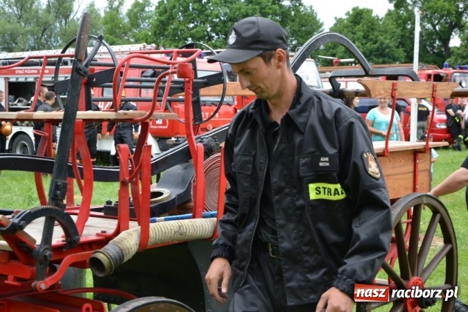 Zdjęcie w galerii na portalu naszraciborz.pl: Zawody sikawek konnych w Bieńkowicach. Złoto dla gospodarzy, Przewozu i Zabełkowa wiadomości z regionu