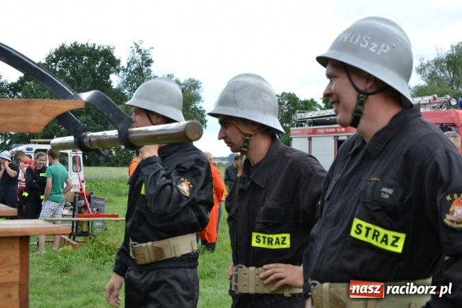 Zdjęcie w galerii na portalu naszraciborz.pl: Zawody sikawek konnych w Bieńkowicach. Złoto dla gospodarzy, Przewozu i Zabełkowa wiadomości z regionu
