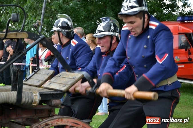 Zdjęcie w galerii na portalu naszraciborz.pl: Zawody sikawek konnych w Bieńkowicach. Złoto dla gospodarzy, Przewozu i Zabełkowa wiadomości z regionu