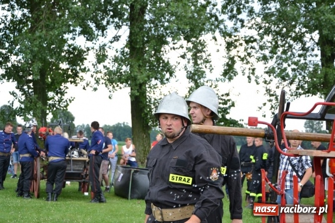 Zdjęcie w galerii na portalu naszraciborz.pl: Zawody sikawek konnych w Bieńkowicach. Złoto dla gospodarzy, Przewozu i Zabełkowa wiadomości z regionu