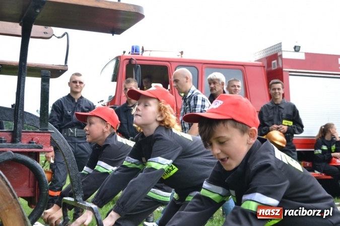 Zdjęcie w galerii na portalu naszraciborz.pl: Zawody sikawek konnych w Bieńkowicach. Złoto dla gospodarzy, Przewozu i Zabełkowa wiadomości z regionu