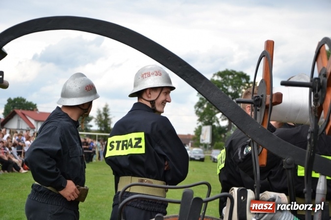 Zdjęcie w galerii na portalu naszraciborz.pl: Zawody sikawek konnych w Bieńkowicach. Złoto dla gospodarzy, Przewozu i Zabełkowa wiadomości z regionu