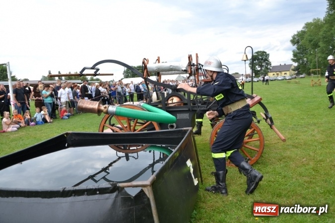 Zdjęcie w galerii na portalu naszraciborz.pl: Zawody sikawek konnych w Bieńkowicach. Złoto dla gospodarzy, Przewozu i Zabełkowa wiadomości z regionu