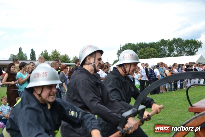 Zdjęcie w galerii na portalu naszraciborz.pl: Zawody sikawek konnych w Bieńkowicach. Złoto dla gospodarzy, Przewozu i Zabełkowa wiadomości z regionu