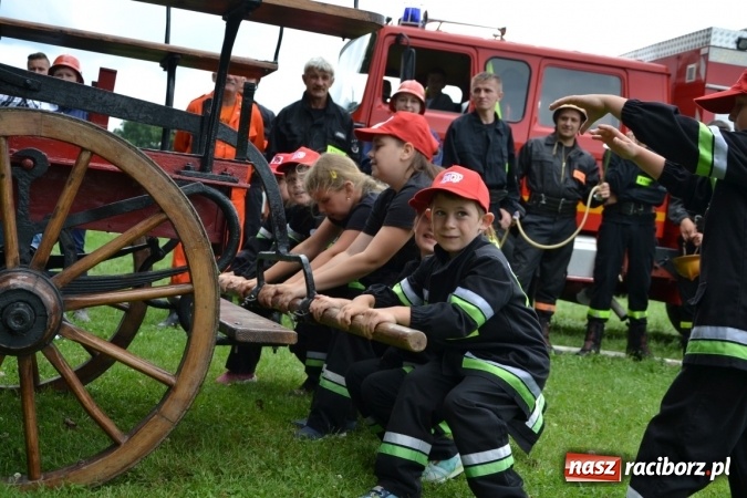 Zdjęcie w galerii na portalu naszraciborz.pl: Zawody sikawek konnych w Bieńkowicach. Złoto dla gospodarzy, Przewozu i Zabełkowa wiadomości z regionu