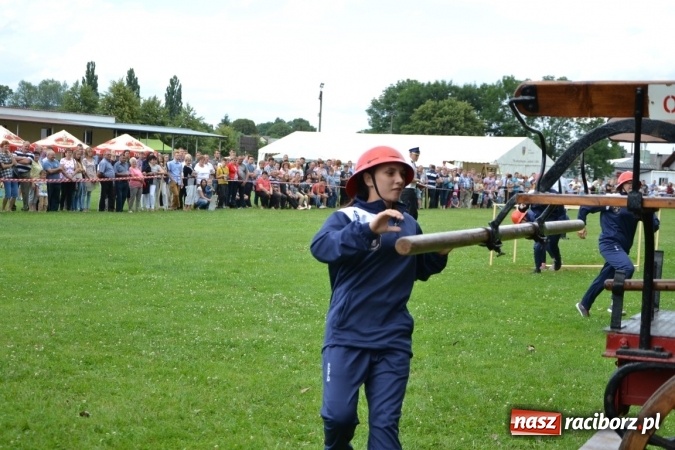 Zdjęcie w galerii na portalu naszraciborz.pl: Zawody sikawek konnych w Bieńkowicach. Złoto dla gospodarzy, Przewozu i Zabełkowa wiadomości z regionu