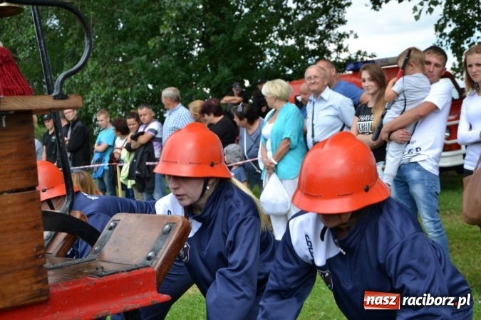 Zdjęcie w galerii na portalu naszraciborz.pl: Zawody sikawek konnych w Bieńkowicach. Złoto dla gospodarzy, Przewozu i Zabełkowa wiadomości z regionu