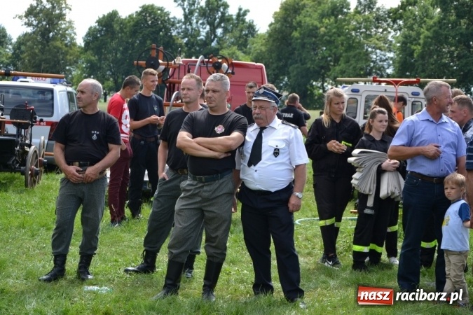 Zdjęcie w galerii na portalu naszraciborz.pl: Zawody sikawek konnych w Bieńkowicach. Złoto dla gospodarzy, Przewozu i Zabełkowa wiadomości z regionu