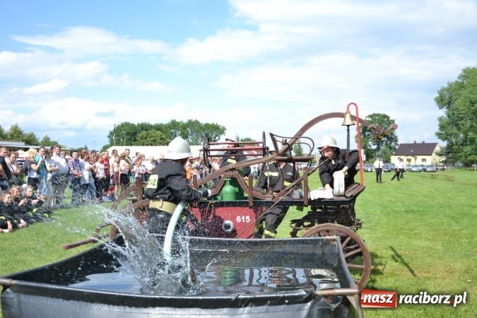 Zdjęcie w galerii na portalu naszraciborz.pl: Zawody sikawek konnych w Bieńkowicach. Złoto dla gospodarzy, Przewozu i Zabełkowa wiadomości z regionu