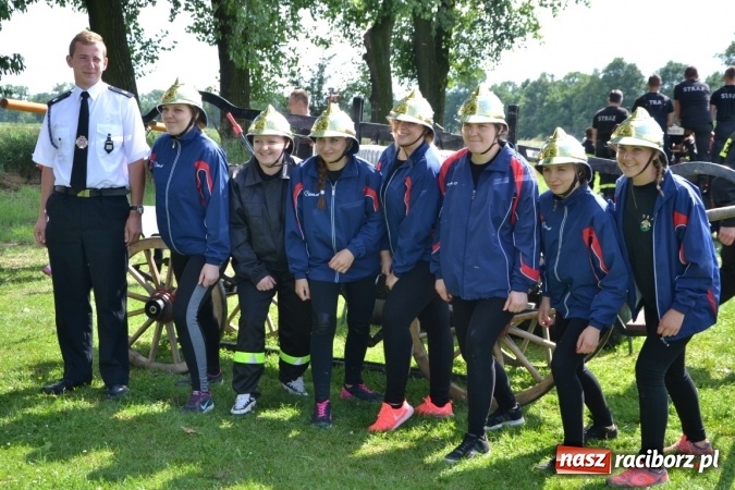 Zdjęcie w galerii na portalu naszraciborz.pl: Zawody sikawek konnych w Bieńkowicach. Złoto dla gospodarzy, Przewozu i Zabełkowa wiadomości z regionu