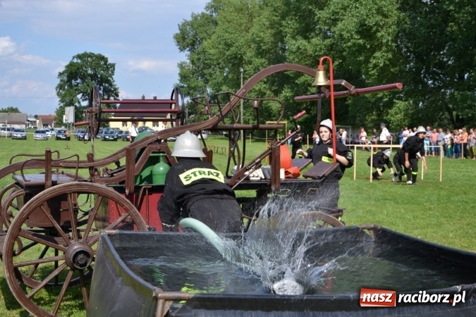 Zdjęcie w galerii na portalu naszraciborz.pl: Zawody sikawek konnych w Bieńkowicach. Złoto dla gospodarzy, Przewozu i Zabełkowa wiadomości z regionu