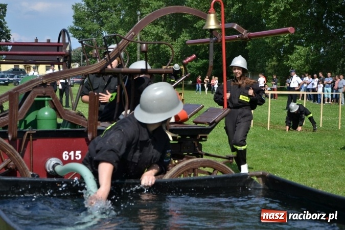 Zdjęcie w galerii na portalu naszraciborz.pl: Zawody sikawek konnych w Bieńkowicach. Złoto dla gospodarzy, Przewozu i Zabełkowa wiadomości z regionu