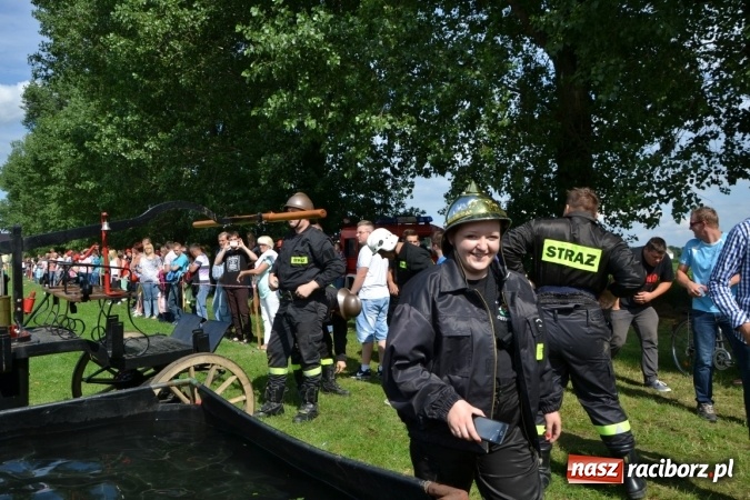 Zdjęcie w galerii na portalu naszraciborz.pl: Zawody sikawek konnych w Bieńkowicach. Złoto dla gospodarzy, Przewozu i Zabełkowa wiadomości z regionu