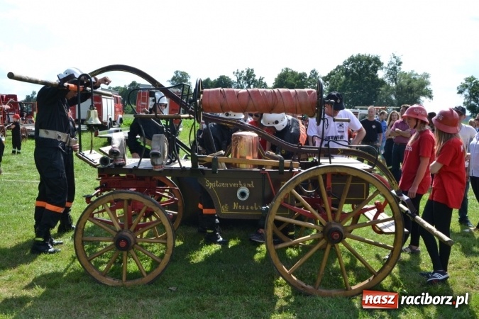 Zdjęcie w galerii na portalu naszraciborz.pl: Zawody sikawek konnych w Bieńkowicach. Złoto dla gospodarzy, Przewozu i Zabełkowa wiadomości z regionu