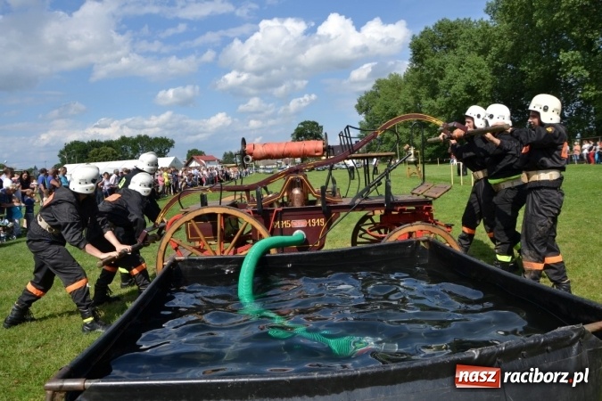 Zdjęcie w galerii na portalu naszraciborz.pl: Zawody sikawek konnych w Bieńkowicach. Złoto dla gospodarzy, Przewozu i Zabełkowa wiadomości z regionu