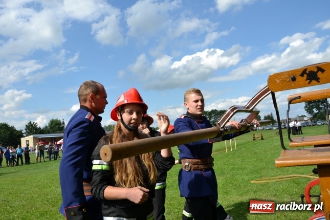 Zdjęcie w galerii na portalu naszraciborz.pl: Zawody sikawek konnych w Bieńkowicach. Złoto dla gospodarzy, Przewozu i Zabełkowa wiadomości z regionu