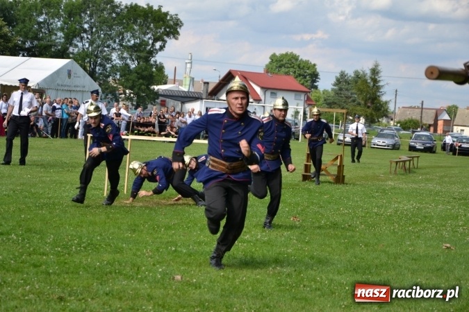 Zdjęcie w galerii na portalu naszraciborz.pl: Zawody sikawek konnych w Bieńkowicach. Złoto dla gospodarzy, Przewozu i Zabełkowa wiadomości z regionu