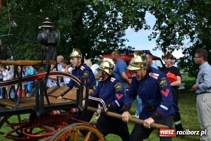 Zdjęcie w galerii na portalu naszraciborz.pl: Zawody sikawek konnych w Bieńkowicach. Złoto dla gospodarzy, Przewozu i Zabełkowa wiadomości z regionu