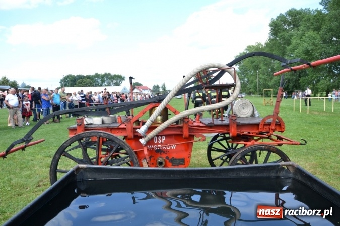 Zdjęcie w galerii na portalu naszraciborz.pl: Zawody sikawek konnych w Bieńkowicach. Złoto dla gospodarzy, Przewozu i Zabełkowa wiadomości z regionu