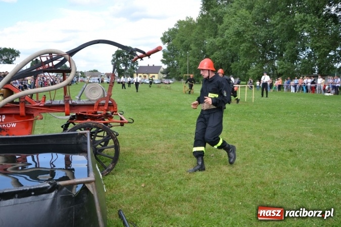 Zdjęcie w galerii na portalu naszraciborz.pl: Zawody sikawek konnych w Bieńkowicach. Złoto dla gospodarzy, Przewozu i Zabełkowa wiadomości z regionu