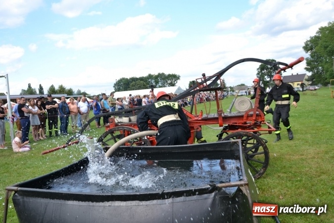 Zdjęcie w galerii na portalu naszraciborz.pl: Zawody sikawek konnych w Bieńkowicach. Złoto dla gospodarzy, Przewozu i Zabełkowa wiadomości z regionu
