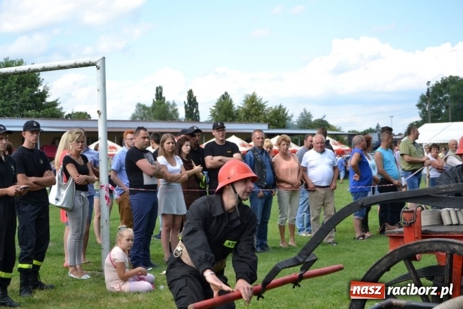 Zdjęcie w galerii na portalu naszraciborz.pl: Zawody sikawek konnych w Bieńkowicach. Złoto dla gospodarzy, Przewozu i Zabełkowa wiadomości z regionu
