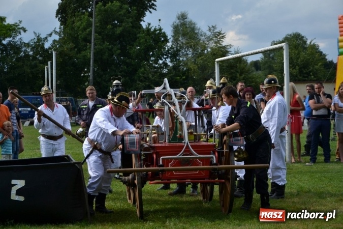 Zdjęcie w galerii na portalu naszraciborz.pl: Zawody sikawek konnych w Bieńkowicach. Złoto dla gospodarzy, Przewozu i Zabełkowa wiadomości z regionu