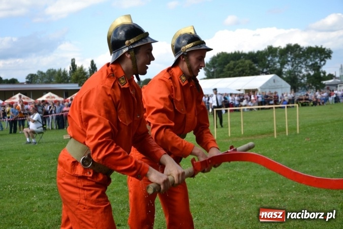 Zdjęcie w galerii na portalu naszraciborz.pl: Zawody sikawek konnych w Bieńkowicach. Złoto dla gospodarzy, Przewozu i Zabełkowa wiadomości z regionu