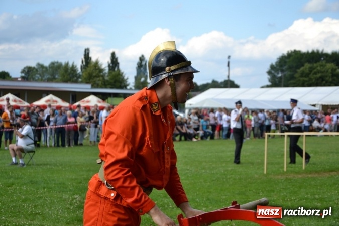Zdjęcie w galerii na portalu naszraciborz.pl: Zawody sikawek konnych w Bieńkowicach. Złoto dla gospodarzy, Przewozu i Zabełkowa wiadomości z regionu