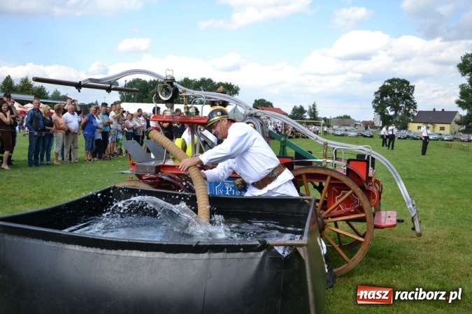 Zdjęcie w galerii na portalu naszraciborz.pl: Zawody sikawek konnych w Bieńkowicach. Złoto dla gospodarzy, Przewozu i Zabełkowa wiadomości z regionu