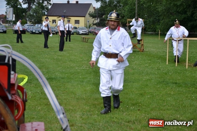 Zdjęcie w galerii na portalu naszraciborz.pl: Zawody sikawek konnych w Bieńkowicach. Złoto dla gospodarzy, Przewozu i Zabełkowa wiadomości z regionu