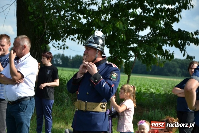 Zdjęcie w galerii na portalu naszraciborz.pl: Zawody sikawek konnych w Bieńkowicach. Złoto dla gospodarzy, Przewozu i Zabełkowa wiadomości z regionu