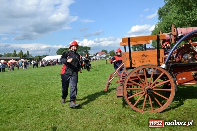 Zdjęcie w galerii na portalu naszraciborz.pl: Zawody sikawek konnych w Bieńkowicach. Złoto dla gospodarzy, Przewozu i Zabełkowa wiadomości z regionu