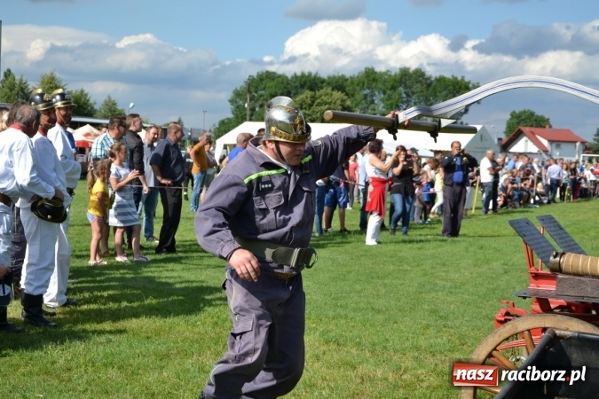 Zdjęcie w galerii na portalu naszraciborz.pl: Zawody sikawek konnych w Bieńkowicach. Złoto dla gospodarzy, Przewozu i Zabełkowa wiadomości z regionu