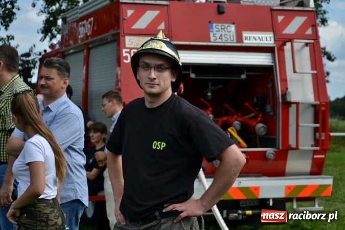 Zdjęcie w galerii na portalu naszraciborz.pl: Zawody sikawek konnych w Bieńkowicach. Złoto dla gospodarzy, Przewozu i Zabełkowa wiadomości z regionu