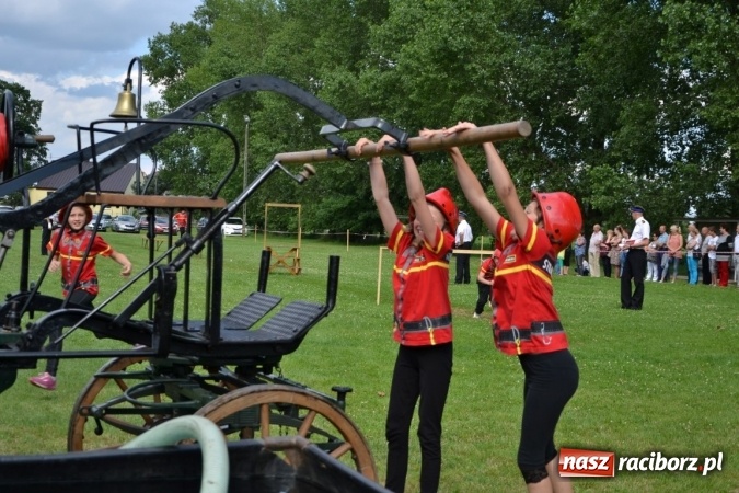 Zdjęcie w galerii na portalu naszraciborz.pl: Zawody sikawek konnych w Bieńkowicach. Złoto dla gospodarzy, Przewozu i Zabełkowa wiadomości z regionu