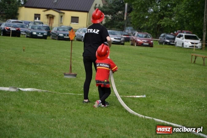 Zdjęcie w galerii na portalu naszraciborz.pl: Zawody sikawek konnych w Bieńkowicach. Złoto dla gospodarzy, Przewozu i Zabełkowa wiadomości z regionu