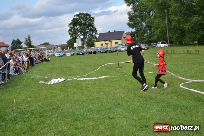 Zdjęcie w galerii na portalu naszraciborz.pl: Zawody sikawek konnych w Bieńkowicach. Złoto dla gospodarzy, Przewozu i Zabełkowa wiadomości z regionu