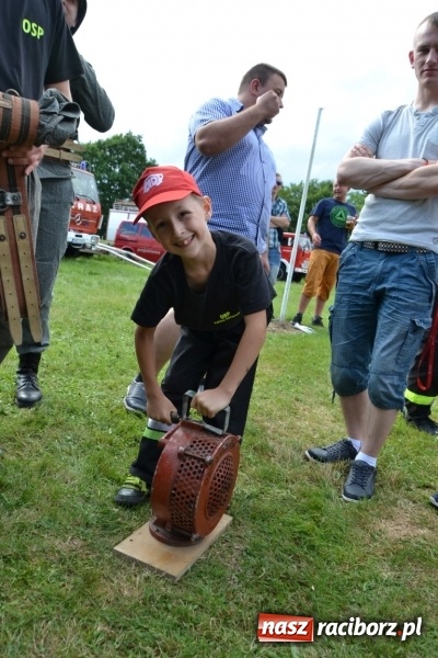 Zdjęcie w galerii na portalu naszraciborz.pl: Zawody sikawek konnych w Bieńkowicach. Złoto dla gospodarzy, Przewozu i Zabełkowa wiadomości z regionu