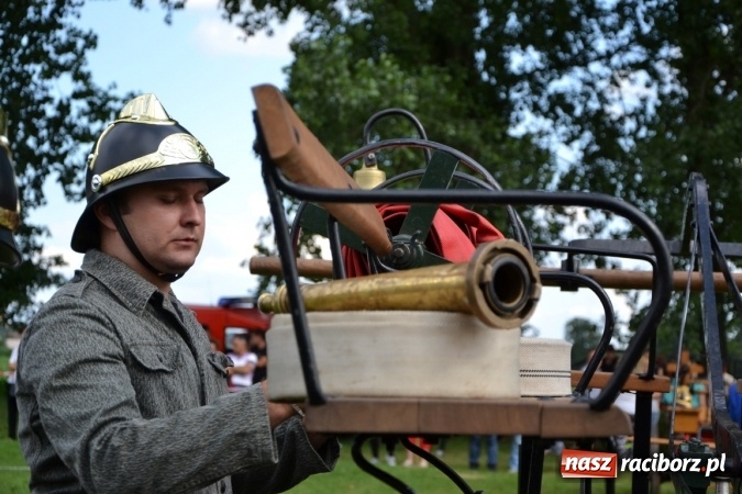 Zdjęcie w galerii na portalu naszraciborz.pl: Zawody sikawek konnych w Bieńkowicach. Złoto dla gospodarzy, Przewozu i Zabełkowa wiadomości z regionu