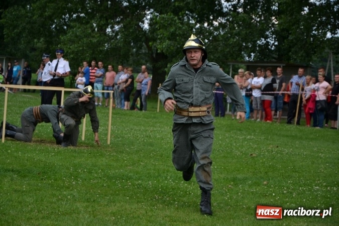 Zdjęcie w galerii na portalu naszraciborz.pl: Zawody sikawek konnych w Bieńkowicach. Złoto dla gospodarzy, Przewozu i Zabełkowa wiadomości z regionu