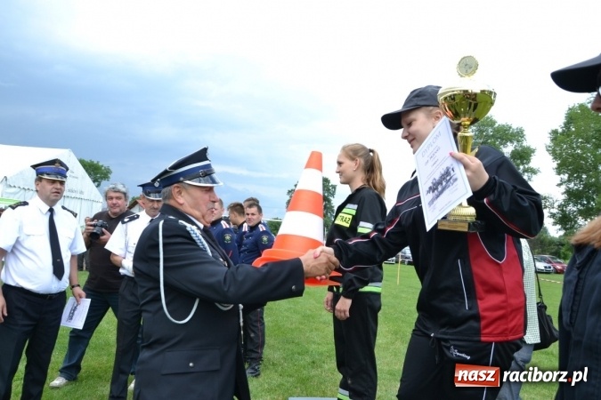 Zdjęcie w galerii na portalu naszraciborz.pl: Zawody sikawek konnych w Bieńkowicach. Złoto dla gospodarzy, Przewozu i Zabełkowa wiadomości z regionu