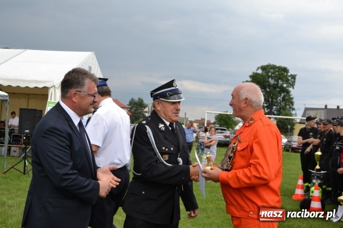 Zdjęcie w galerii na portalu naszraciborz.pl: Zawody sikawek konnych w Bieńkowicach. Złoto dla gospodarzy, Przewozu i Zabełkowa wiadomości z regionu