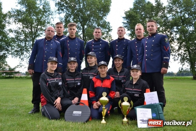 Zdjęcie w galerii na portalu naszraciborz.pl: Zawody sikawek konnych w Bieńkowicach. Złoto dla gospodarzy, Przewozu i Zabełkowa wiadomości z regionu