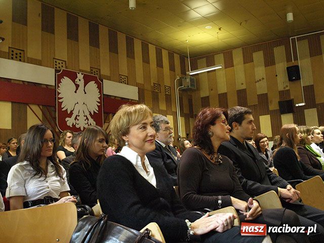 Zdjęcie w galerii na portalu naszraciborz.pl: Niż demograficzny nie zaszkodził wiadomości z regionu