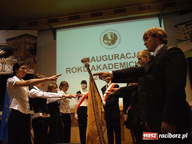 Zdjęcie w galerii na portalu naszraciborz.pl: Niż demograficzny nie zaszkodził wiadomości z regionu