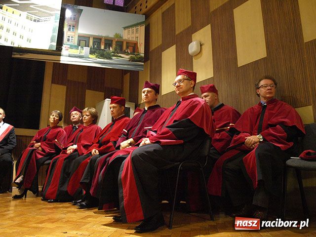 Zdjęcie w galerii na portalu naszraciborz.pl: Niż demograficzny nie zaszkodził wiadomości z regionu