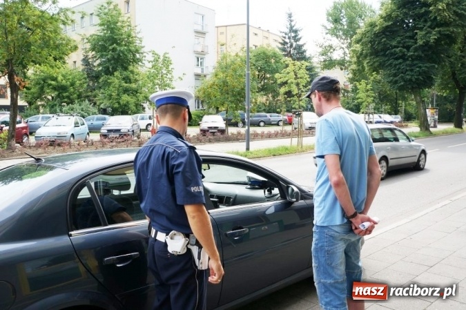 Zdjęcie w galerii na portalu naszraciborz.pl: Akcja Piesi - posypały się mandaty, pouczenia i jeden wniosek do sądu wiadomości z regionu