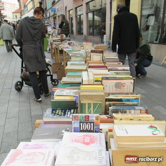 Zdjęcie w galerii na portalu naszraciborz.pl: Rybnik zaprasza na wakacyjne jarmarki staroci i rękodzieła wiadomości z regionu